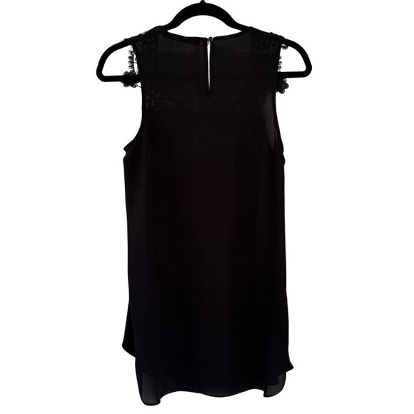 fun 2 fun Embroidered Sleeveless Black Cream Top Floral Applique Size Small - Picture 5 of 6